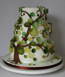 stylised tree vegan cake